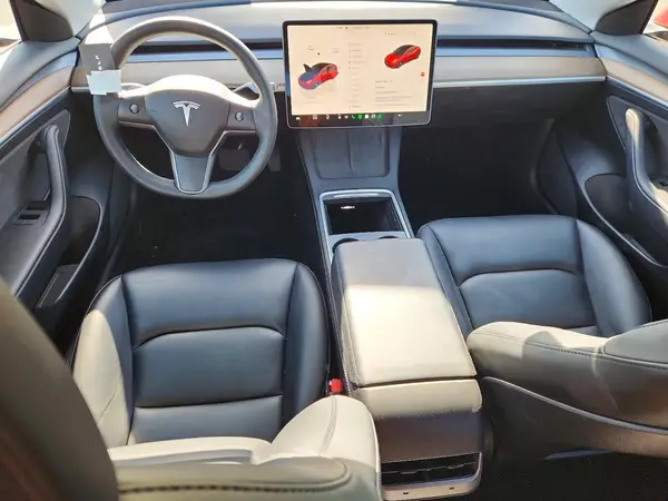5YJ3E1EA1PF498761 2023 TESLA MODEL 3 - Image 8