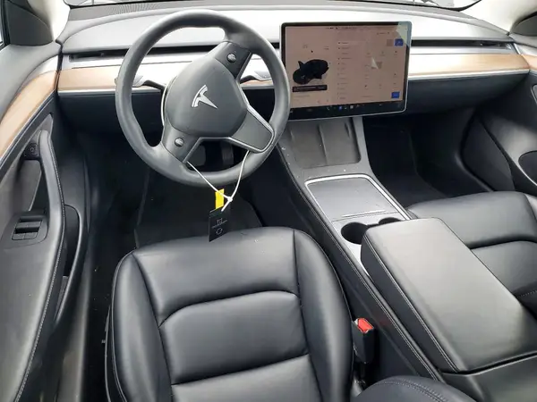5YJ3E1EA1PF499330 2023 TESLA MODEL 3 - Image 8