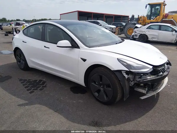 5YJ3E1EA1PF511346 2023 TESLA MODEL 3 - Image 1