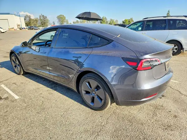 5YJ3E1EA1PF511511 2023 TESLA MODEL 3 - Image 2
