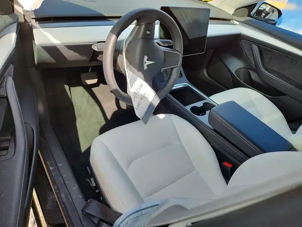 5YJ3E1EA1PF512688 2023 TESLA MODEL 3 - Image 8