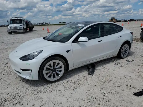 5YJ3E1EA1PF514697 2023 TESLA MODEL 3 - Image 1