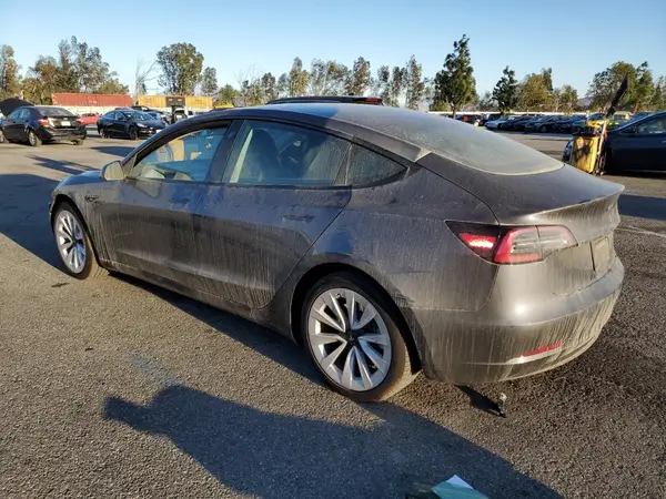 5YJ3E1EA1PF516126 2023 TESLA MODEL 3 - Image 2