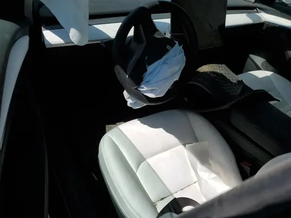 5YJ3E1EA1PF516787 2023 TESLA MODEL 3 - Image 8
