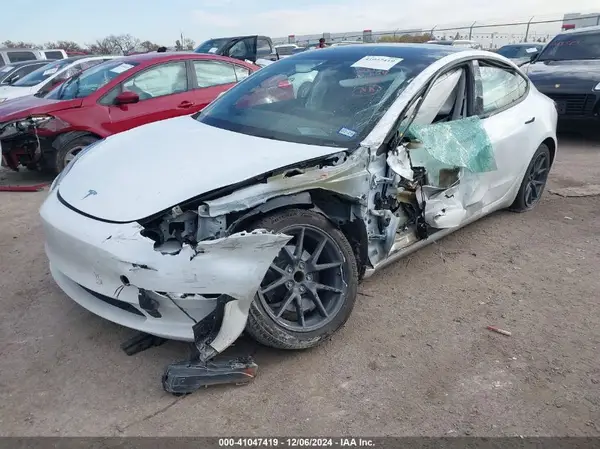 5YJ3E1EA1PF517387 2023 TESLA MODEL 3 - Image 2