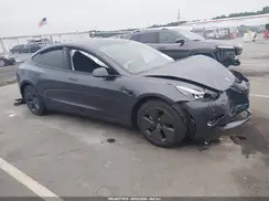 5YJ3E1EA1PF543164 2023 TESLA MODEL 3