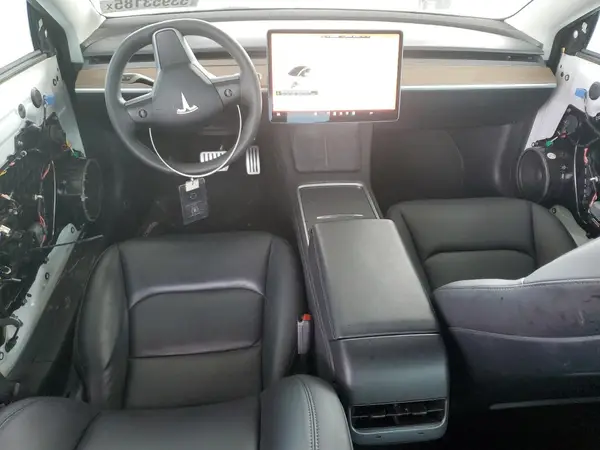 5YJ3E1EA1PF543214 2023 TESLA MODEL 3 - Image 8