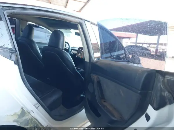 5YJ3E1EA1PF550874 2023 TESLA MODEL 3 - Image 8