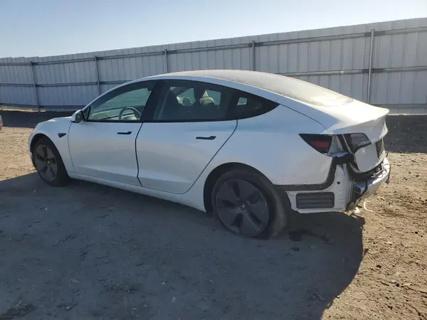 5YJ3E1EA1PF556562 2023 TESLA MODEL 3 - Image 2