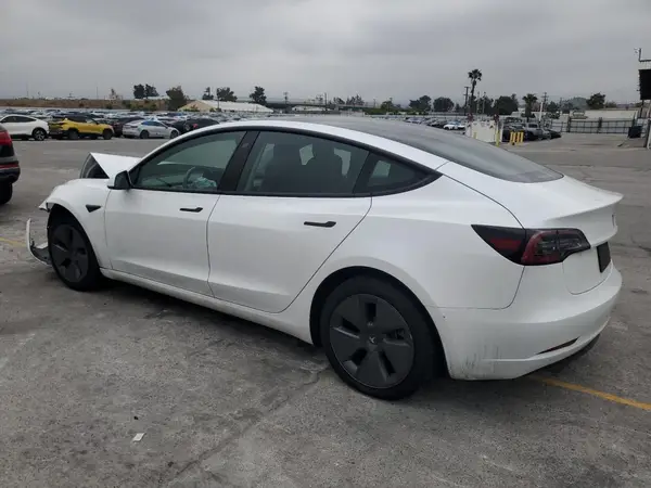 5YJ3E1EA1PF561521 2023 TESLA MODEL 3 - Image 2