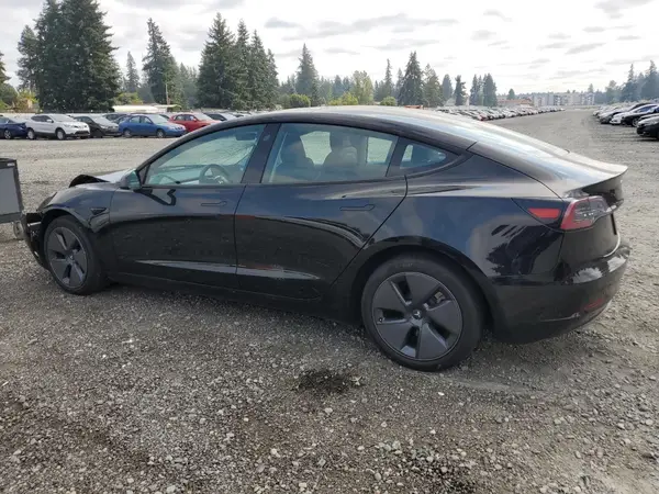 5YJ3E1EA1PF565990 2023 TESLA MODEL 3 - Image 2