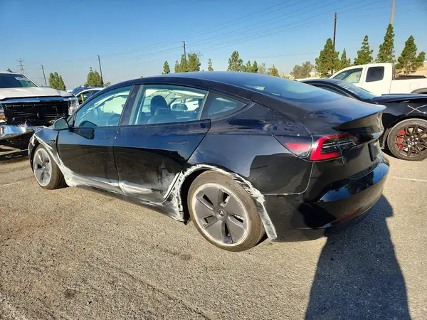 5YJ3E1EA1PF566721 2023 TESLA MODEL 3 - Image 2