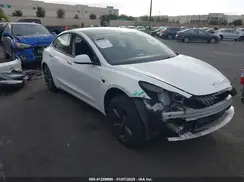 5YJ3E1EA1PF567416 2023 TESLA MODEL 3