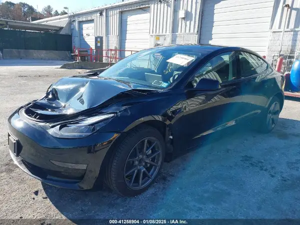 5YJ3E1EA1PF568369 2023 TESLA MODEL 3 - Image 2