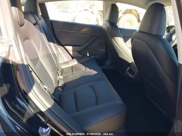 5YJ3E1EA1PF568369 2023 TESLA MODEL 3 - Image 8