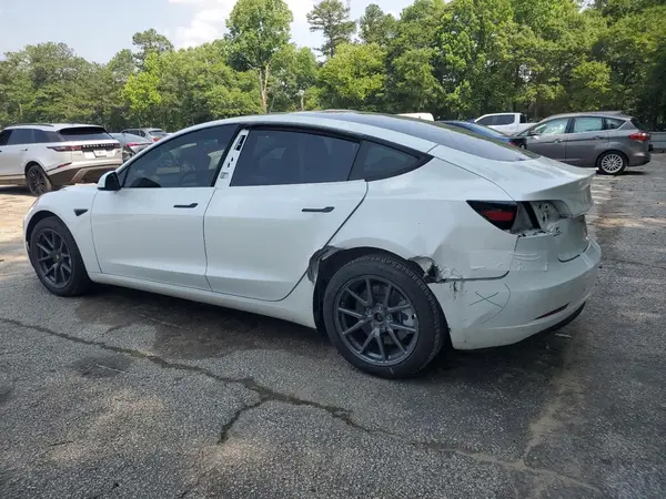 5YJ3E1EA1PF569313 2023 TESLA MODEL 3 - Image 2
