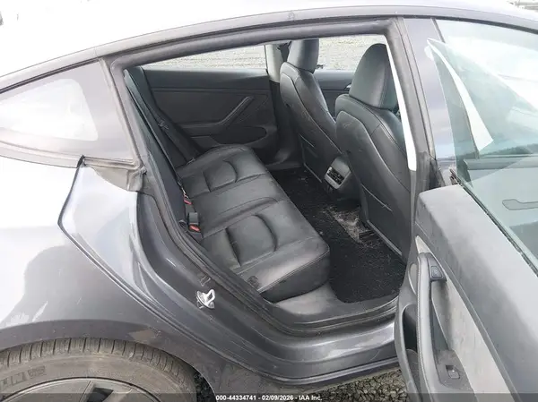 5YJ3E1EA1PF576696 2023 TESLA MODEL 3 - Image 8