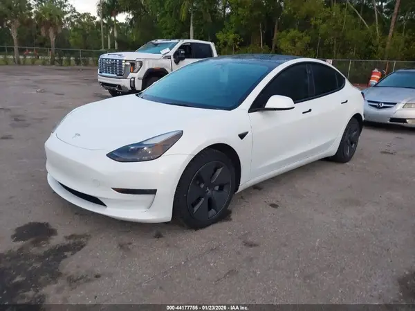 5YJ3E1EA1PF579078 2023 TESLA MODEL 3 - Image 2