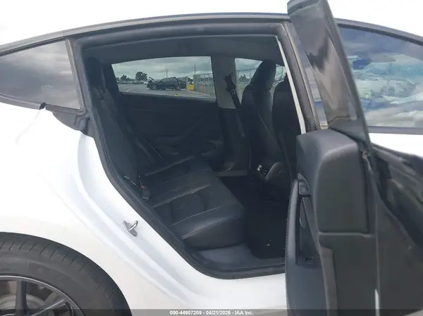 5YJ3E1EA1PF580294 2023 TESLA MODEL 3 - Image 7