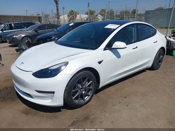 5YJ3E1EA1PF580862 2023 TESLA MODEL 3 - Image 2