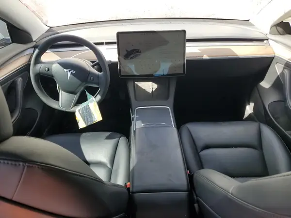 5YJ3E1EA1PF587889 2023 TESLA MODEL 3 - Image 8