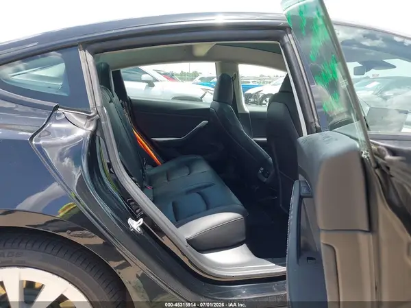 5YJ3E1EA1PF596592 2023 TESLA MODEL 3 - Image 8
