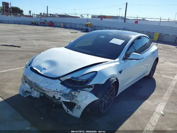 5YJ3E1EA1PF598505 2023 TESLA MODEL 3 - Image 2