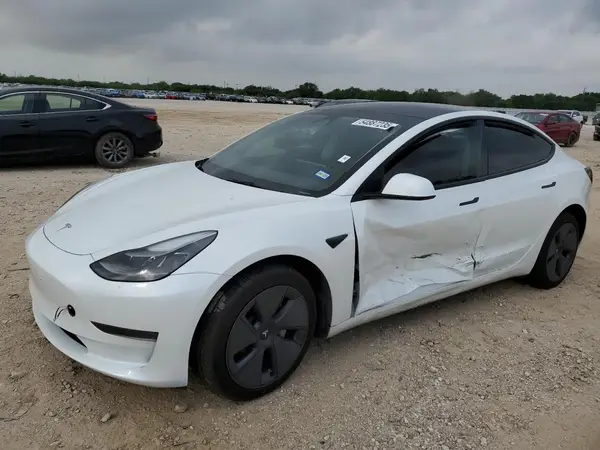 5YJ3E1EA1PF600656 2023 TESLA MODEL 3 - Image 1