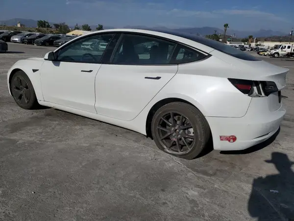 5YJ3E1EA1PF601693 2023 TESLA MODEL 3 - Image 2