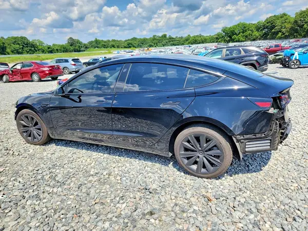 5YJ3E1EA1PF607848 2023 TESLA MODEL 3 - Image 2