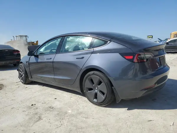 5YJ3E1EA1PF613150 2023 TESLA MODEL 3 - Image 2