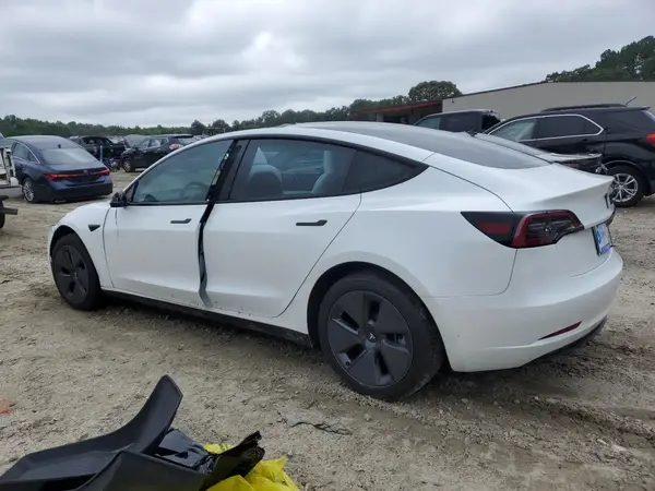 5YJ3E1EA1PF616954 2023 TESLA MODEL 3 - Image 2