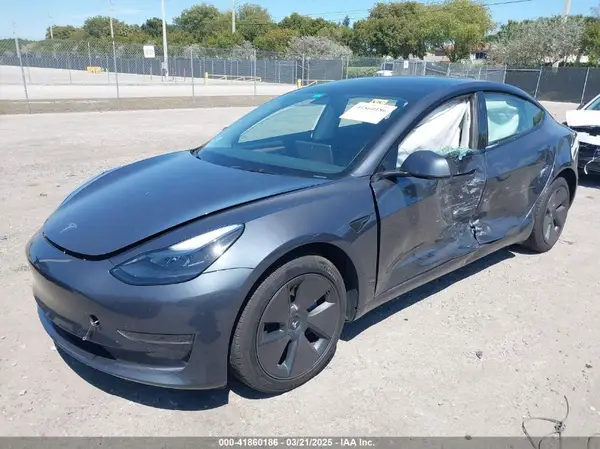 5YJ3E1EA1PF622012 2023 TESLA MODEL 3 - Image 2