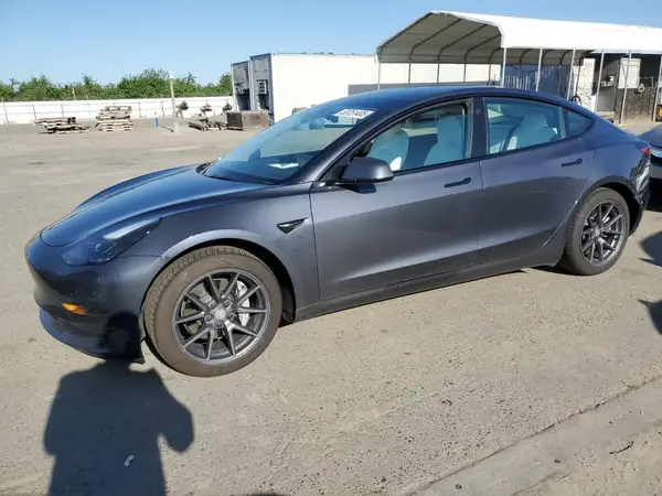 5YJ3E1EA1PF638310 2023 TESLA MODEL 3 - Image 1