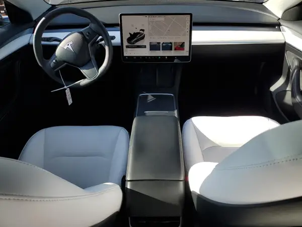 5YJ3E1EA1PF638310 2023 TESLA MODEL 3 - Image 8