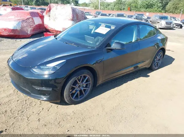 5YJ3E1EA1PF638694 2023 TESLA MODEL 3 - Image 2