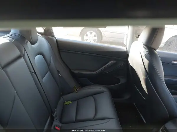 5YJ3E1EA1PF639117 2023 TESLA MODEL 3 - Image 8