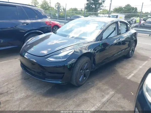5YJ3E1EA1PF640817 2023 TESLA MODEL 3 - Image 2