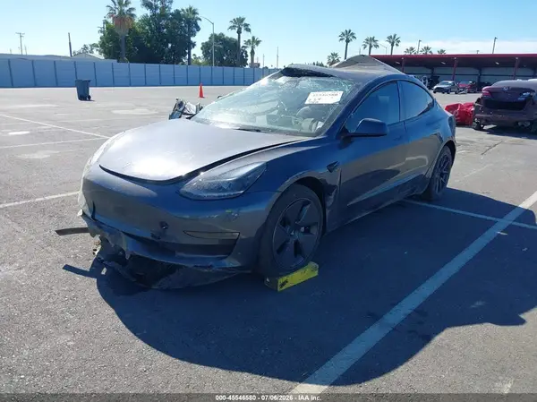 5YJ3E1EA1PF641644 2023 TESLA MODEL 3 - Image 2