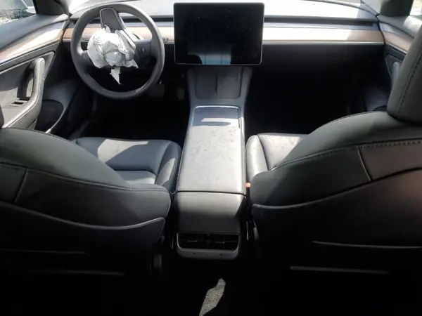 5YJ3E1EA1PF644544 2023 TESLA MODEL 3 - Image 8