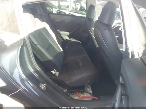 5YJ3E1EA1PF644950 2023 TESLA MODEL 3 - Image 8