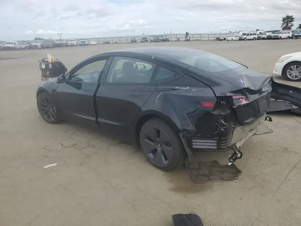 5YJ3E1EA1PF645998 2023 TESLA MODEL 3 - Image 2
