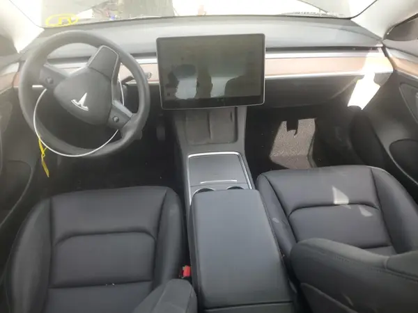 5YJ3E1EA1PF645998 2023 TESLA MODEL 3 - Image 8