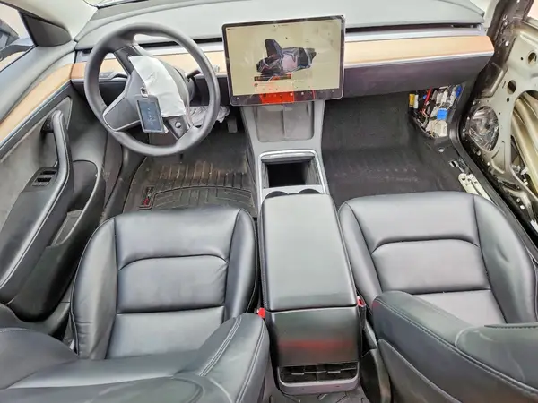 5YJ3E1EA1PF647072 2023 TESLA MODEL 3 - Image 8