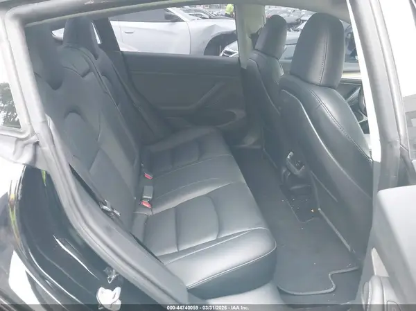 5YJ3E1EA1PF649355 2023 TESLA MODEL 3 - Image 8