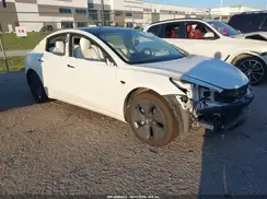 5YJ3E1EA1PF652451 2023 TESLA MODEL 3