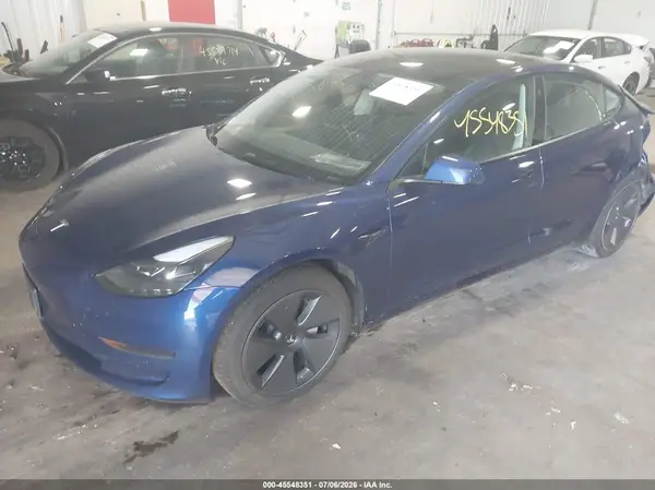5YJ3E1EA1PF652708 2023 TESLA MODEL 3 - Image 2