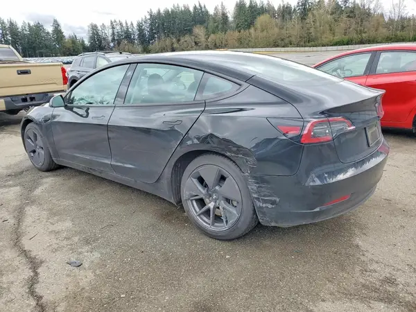 5YJ3E1EA1PF653454 2023 TESLA MODEL 3 - Image 2