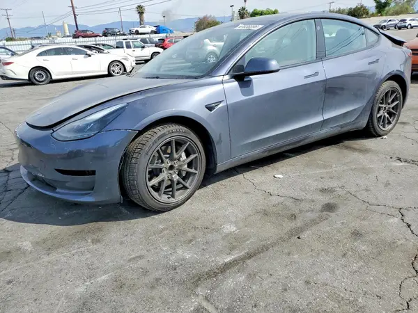 5YJ3E1EA1PF654779 2023 TESLA MODEL 3 - Image 1