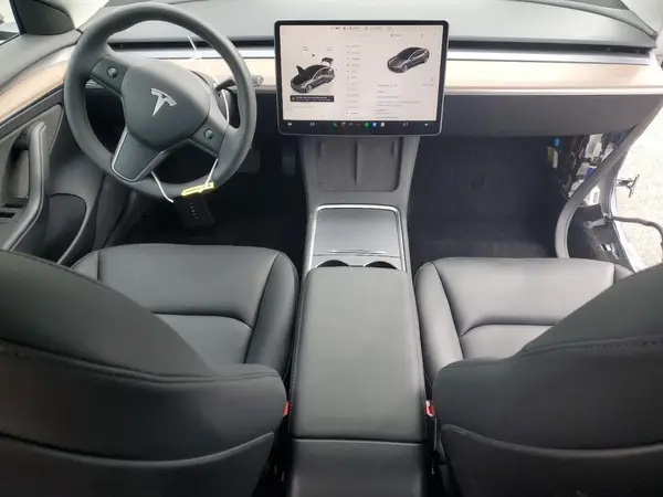 5YJ3E1EA1PF655205 2023 TESLA MODEL 3 - Image 8